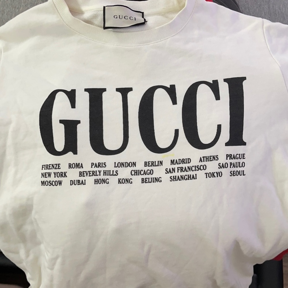 Gucci sweater
